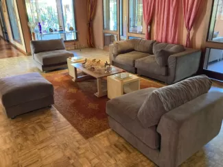 Image  de Salon très bon état à vendre à Antananarivo.
